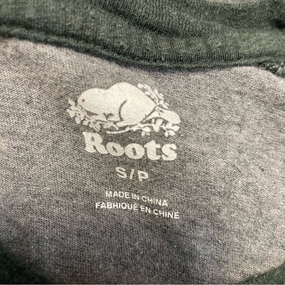 Roots Long Sleeve Raglan Tee Green Gray Plaid Women’s Small - Picture 6 of 9